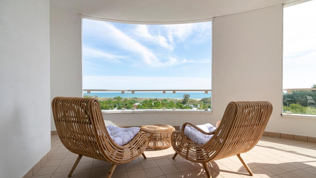 Residenza Excelsior Apartment Васто Екстериор снимка