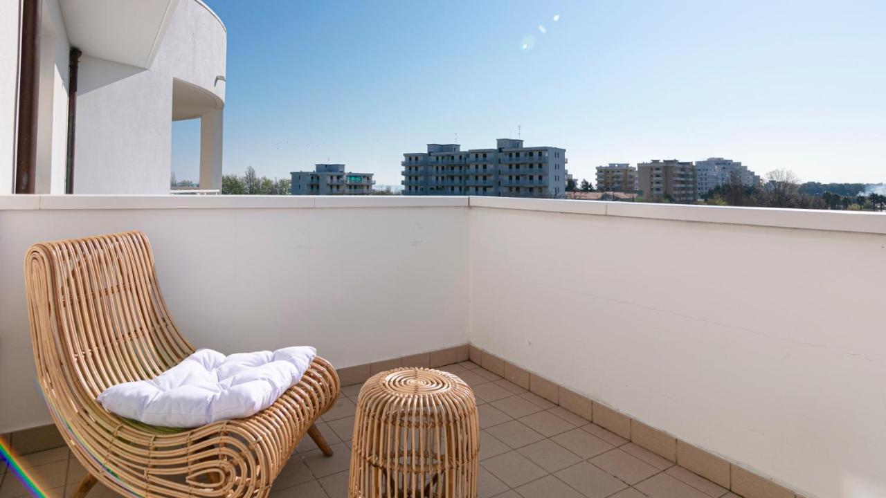 Residenza Excelsior Apartment Васто Екстериор снимка