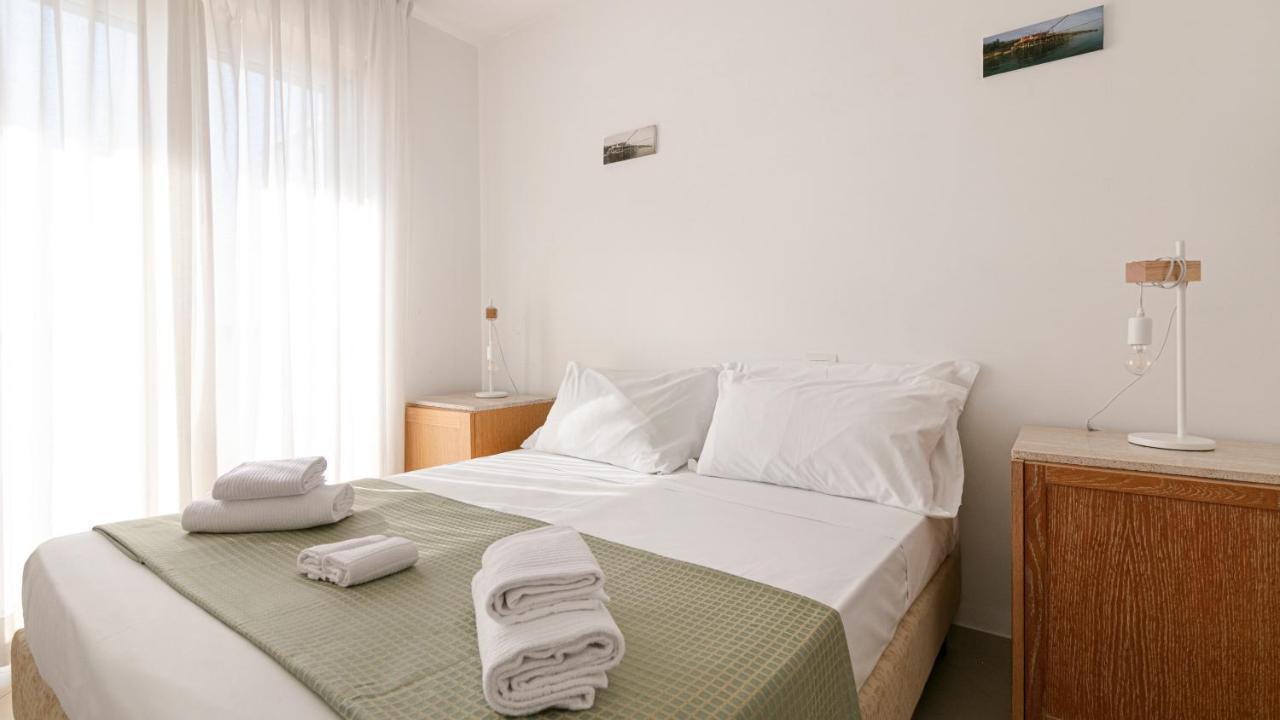 Residenza Excelsior Apartment Васто Екстериор снимка
