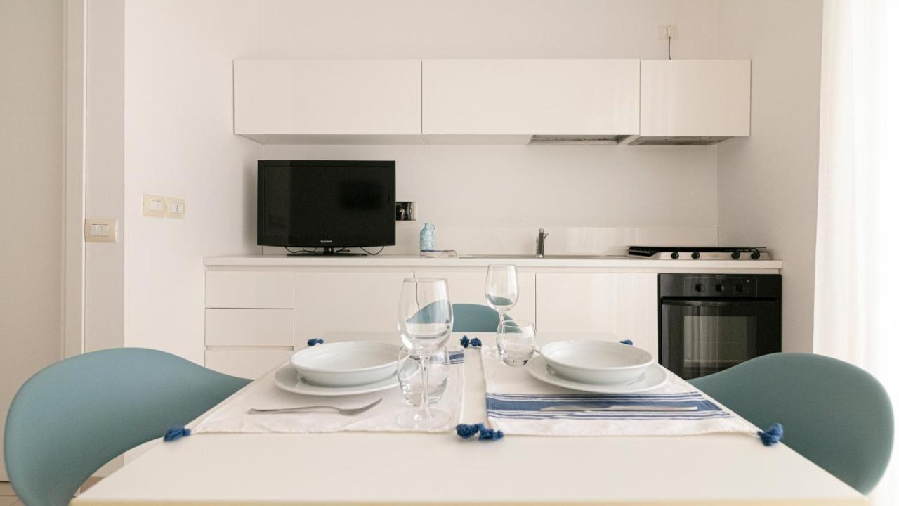 Residenza Excelsior Apartment Васто Екстериор снимка