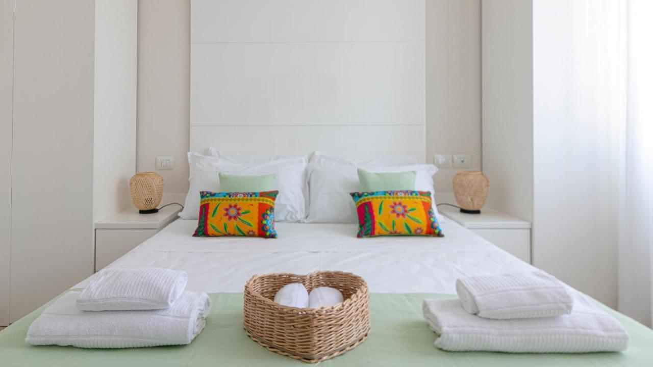 Residenza Excelsior Apartment Васто Екстериор снимка