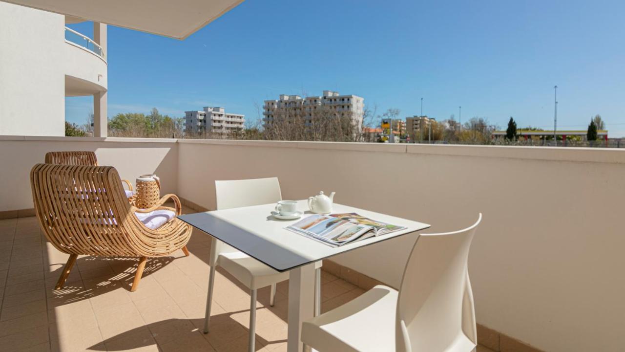 Residenza Excelsior Apartment Васто Екстериор снимка