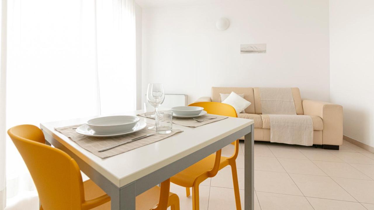 Residenza Excelsior Apartment Васто Екстериор снимка