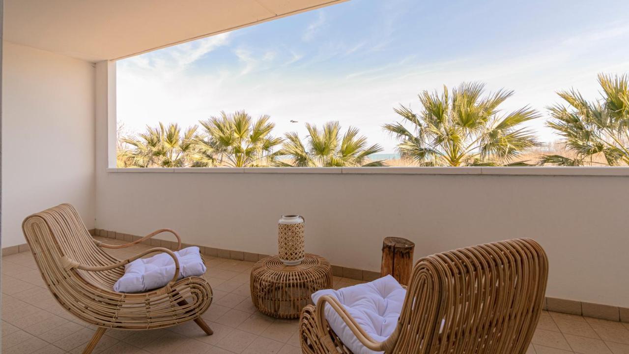 Residenza Excelsior Apartment Васто Екстериор снимка