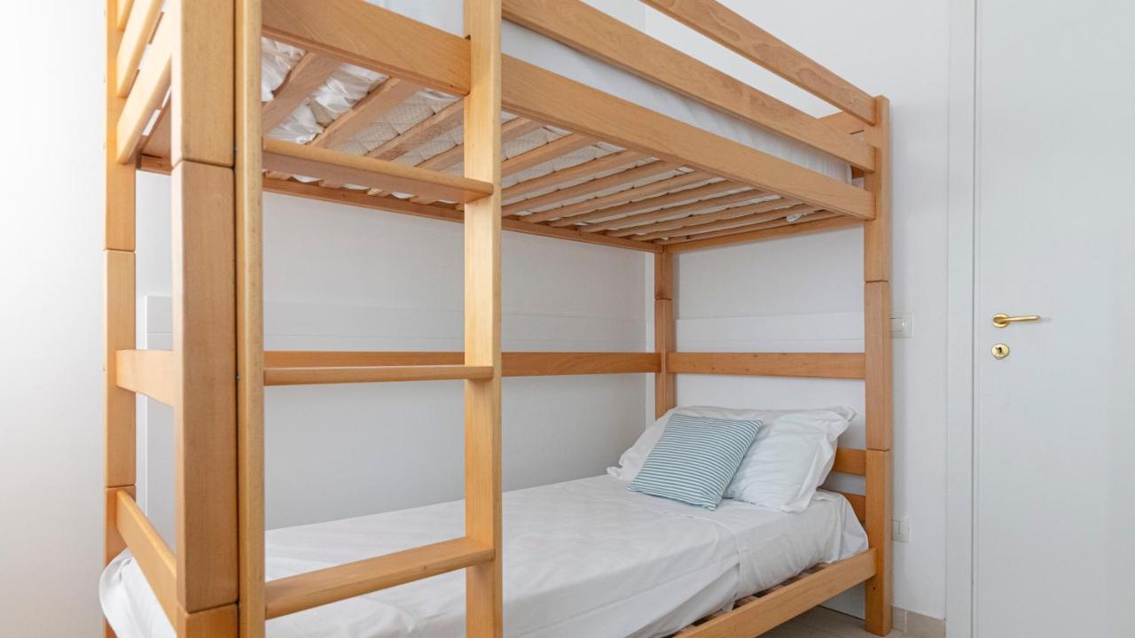 Residenza Excelsior Apartment Васто Екстериор снимка